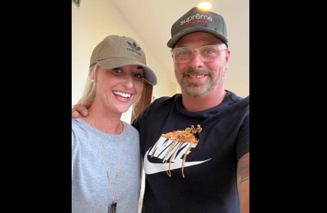 Amanda Kist North Dakota House Fire Death - Salon 1806 Talented Stylist and Community Beacon Dies